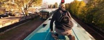 Очередное селфи на поезде: в Одесской области пострадал 17-летний подросток